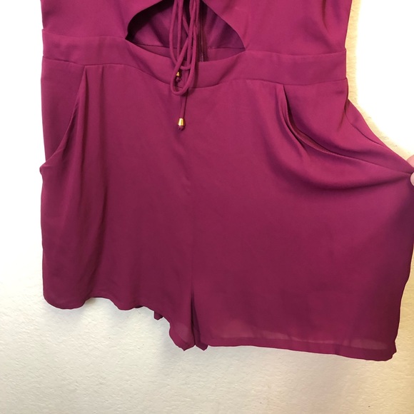 Express romper size 8 - Picture 5 of 6